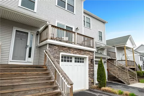 5 Jupiter Ln #D, Richmond, RI 02898