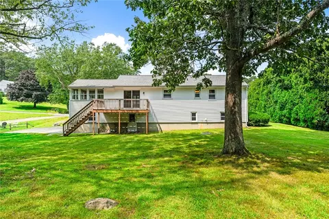 24 Wildflower Dr, Westerly, RI 02891 photo 15