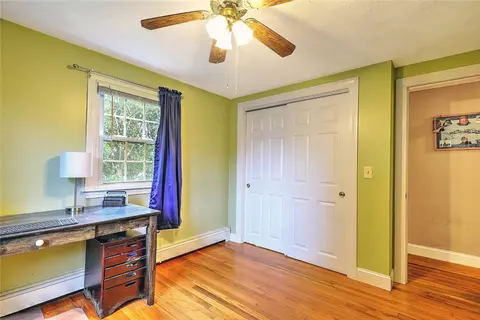 Bedroom - 4 Johnson Ct, Bristol, RI 02809 photo 4 of 5