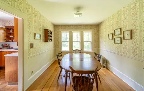 Dining - 261 Hardig Rd, Warwick, RI 02886 photo 1 of 2