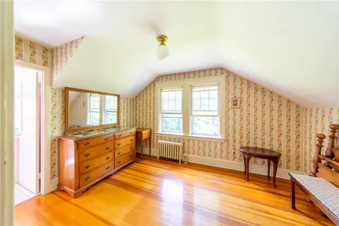 Bedroom - 261 Hardig Rd, Warwick, RI 02886 photo 4 of 8