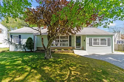 70 Humbert Ave, Cranston, RI 02910