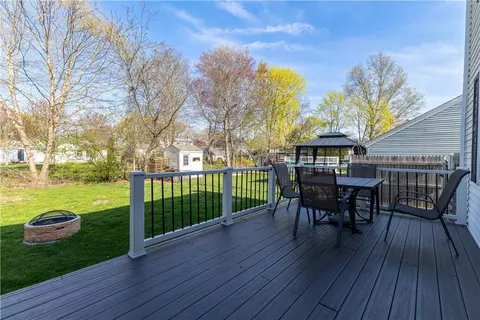 Exterior - 55 Knowles Dr, Warwick, RI 02888 photo 5 of 6