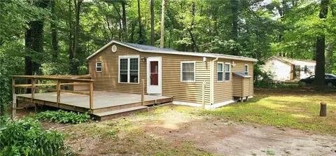 181 Ayoho Rd, Coventry, RI 02816