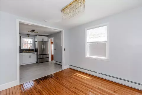 46 Freeman St, Warwick, RI 02886 photo 13