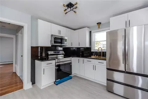 46 Freeman St, Warwick, RI 02886 photo 16