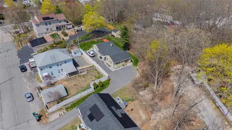 View/Area - 84 Mowry St, Woonsocket, RI 02895 photo 2 of 5