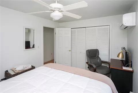 46 Berkeley Ct, Middletown, RI 02842 photo 14