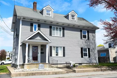217 Front St, Lincoln, RI 02865