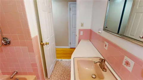 218 Douglas Rd, Warwick, RI 02886 photo 32