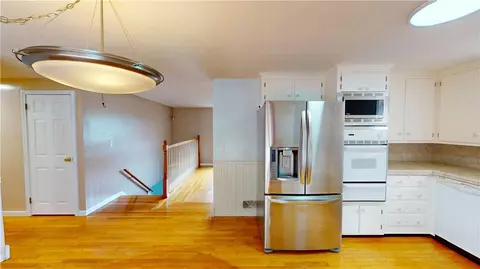 218 Douglas Rd, Warwick, RI 02886 photo 14