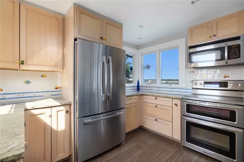 11 Beach Row, Narragansett, RI 02879 photo 5