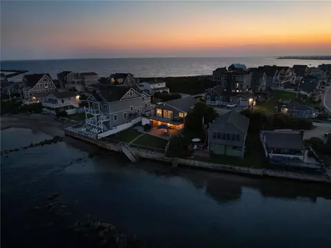 11 Beach Row, Narragansett, RI 02879 photo 42