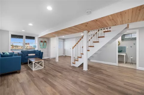 11 Beach Row, Narragansett, RI 02879 photo 26