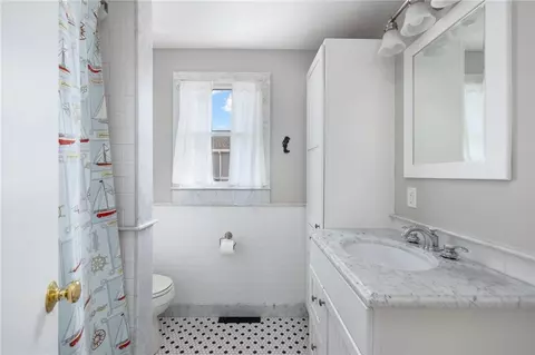 11 Beach Row, Narragansett, RI 02879 photo 24