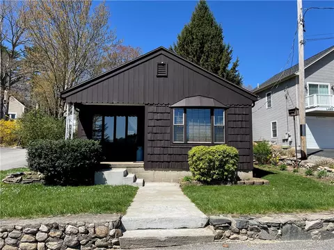 199 Lake Shore Dr, Pascoag, RI 02859