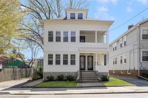 65 Twelfth St, Providence, RI 02906