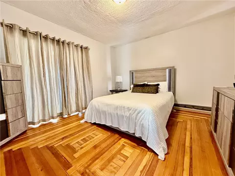 Bedroom - 172 Park Ave, Woonsocket, RI 02895 photo 1 of 8