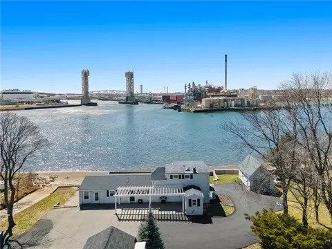 53 St Germain St, Quincy, MA 02169
