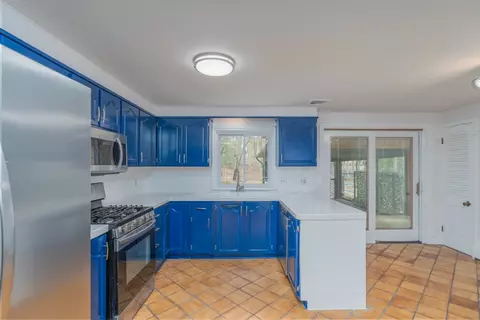 1195 Centerville Rd, Warwick, RI 02886 photo 10