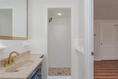 1195 Centerville Rd, Warwick, RI 02886 photo 18