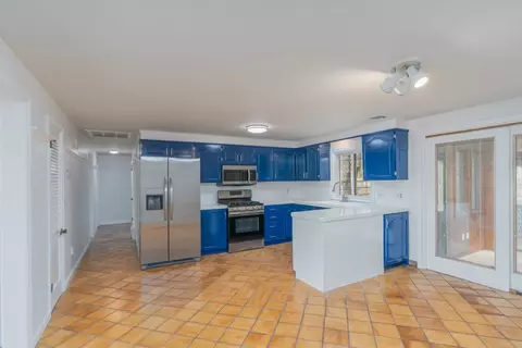 1195 Centerville Rd, Warwick, RI 02886 photo 11