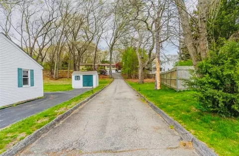 1195 Centerville Rd, Warwick, RI 02886 photo 5