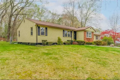 1195 Centerville Rd, Warwick, RI 02886 photo 2