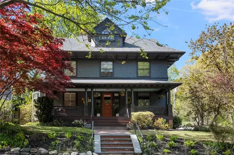 690 Angell St, Providence, RI 02906
