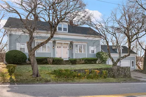 186 Crompton Ave, East Greenwich, RI 02818