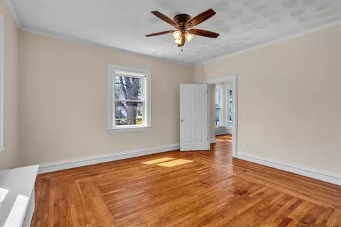 32 Summer St, Woonsocket, RI 02895 photo 19