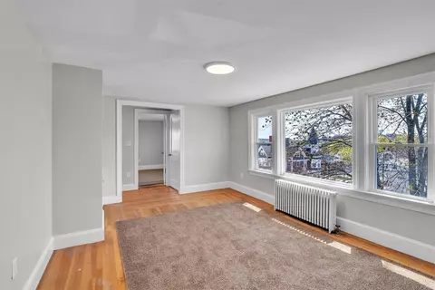32 Summer St, Woonsocket, RI 02895 photo 34