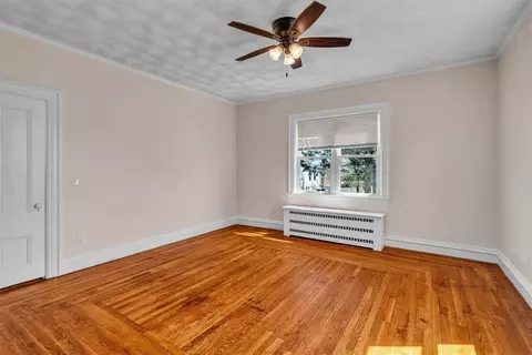 32 Summer St, Woonsocket, RI 02895 photo 17