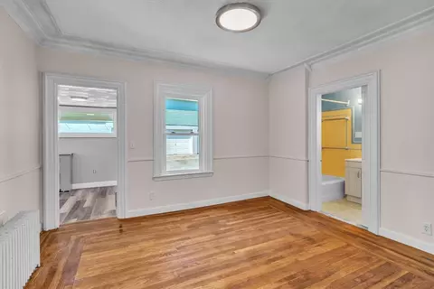 32 Summer St, Woonsocket, RI 02895 photo 11