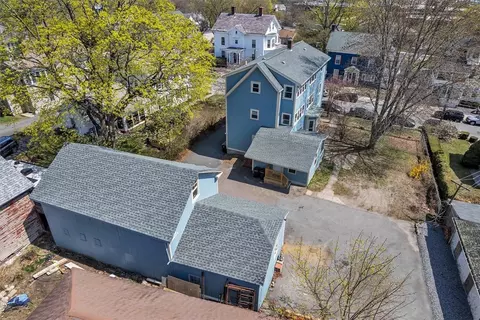 32 Summer St, Woonsocket, RI 02895 photo 3