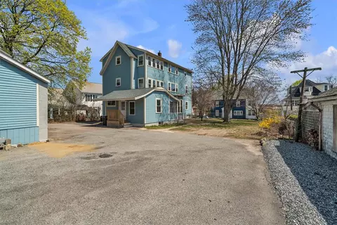 32 Summer St, Woonsocket, RI 02895 photo 7