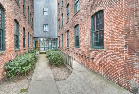 407 Pine St #301, Providence, RI 02903