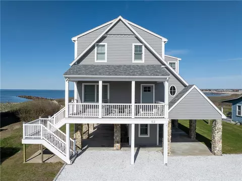 53 Stanton Ave, Narragansett, RI 02882