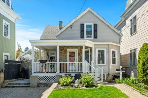 26 Whipple Ave, Cranston, RI 02920