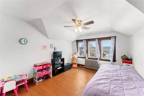 223 Paradis Ave, Woonsocket, RI 02895 photo 12