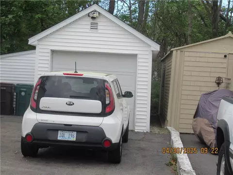 170 Congress St, Woonsocket, RI 02895 photo 13
