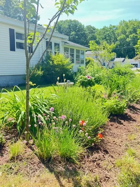 170 Congress St, Woonsocket, RI 02895 photo 12