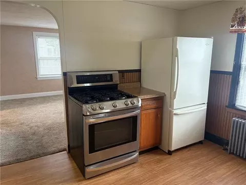 357 Chapmans Ave, Warwick, RI 02886 photo 13