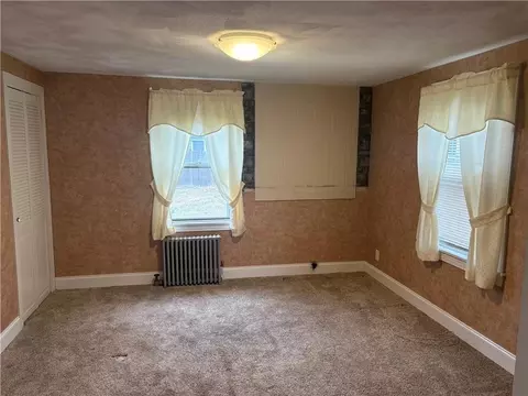 357 Chapmans Ave, Warwick, RI 02886 photo 6