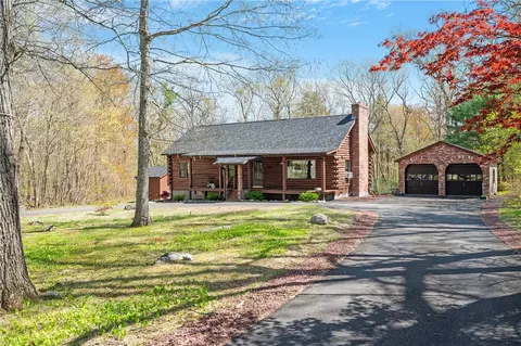 108 Burlingame Rd, Smithfield, RI 02917