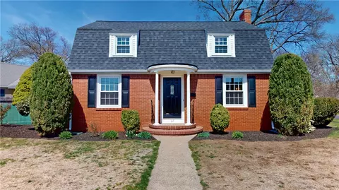 67 Arland Dr, Pawtucket, RI 02861
