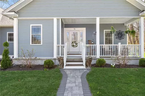 Exterior - 40 Lloyd Bowen Ct, Glocester, RI 02814 photo 3 of 12