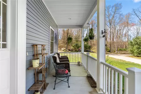 Exterior - 40 Lloyd Bowen Ct, Glocester, RI 02814 photo 5 of 12