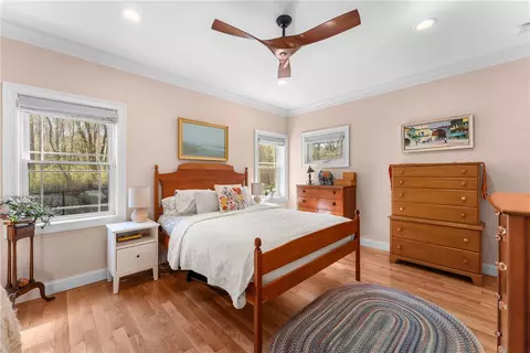 Bedroom - 40 Lloyd Bowen Ct, Glocester, RI 02814 photo 2 of 4