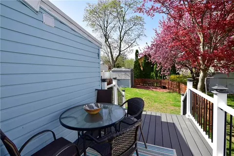 89 Rock Ave, Warwick, RI 02889 photo 28